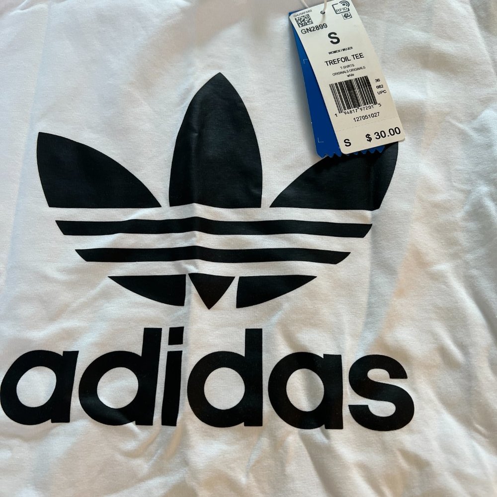 T-SHIRT SALE! ‘ NWT - adidas Women's Trefoil Active T-Shirt - Size Small - Picture 2 of 3